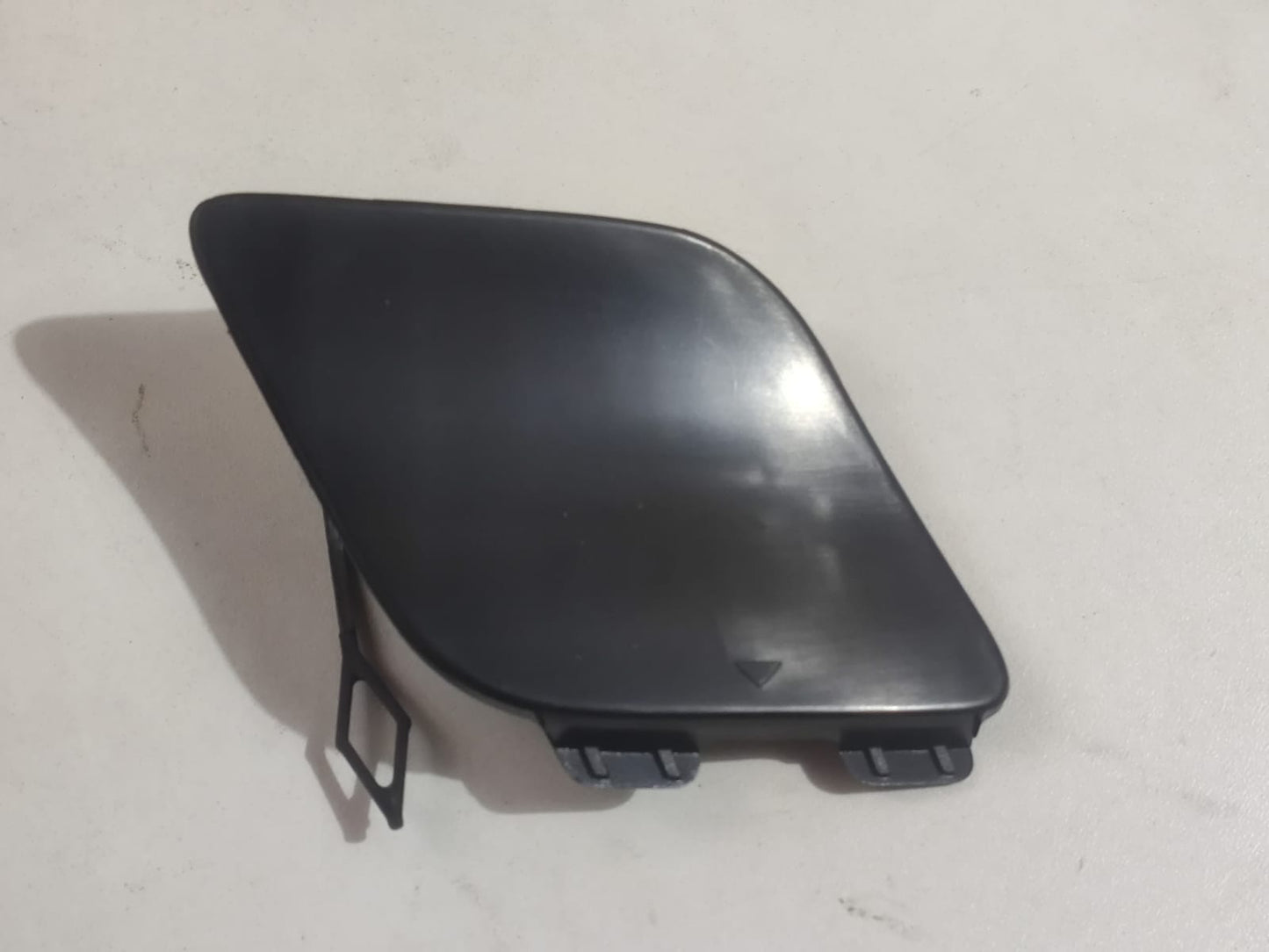 Capa Tampa Reboque Parachoque Dianteiro Merc W117 Cla180 Cla200 Cla250 Cla45 Cla220 Amg 2012 2013 2014 2015 A1178851222