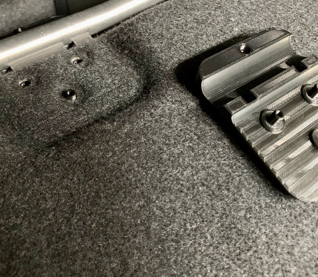 Dobradiça Trava Bagagito Porta malas Bmw Z4 2009 2010 2011 2012 2013 2014 2015 2016 Modulo