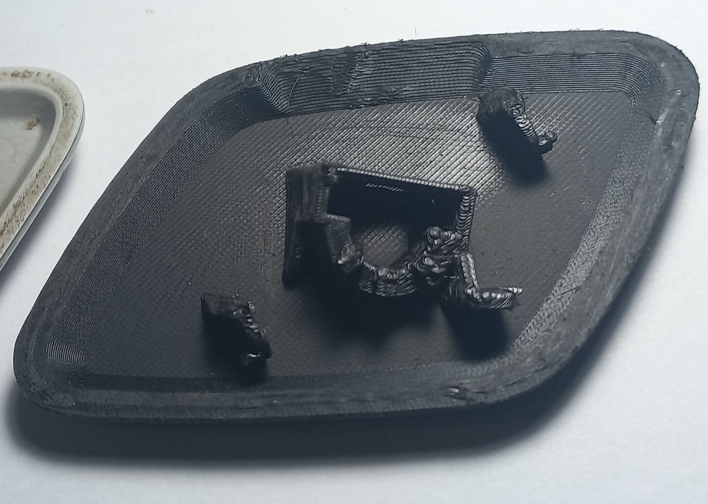 Tampa Esguicho Parachoque Limpador Farol Direito Focus 2012 2013 2014 2015