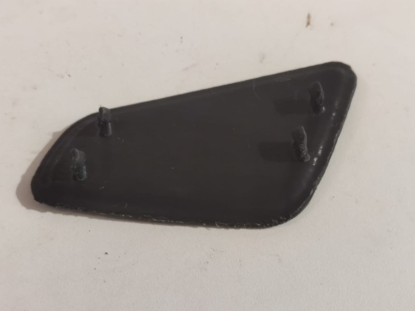 Tampa Esguicho Limpador Parachoque Dianteiro Farol Direito Aud A1 2011 2012 2013 2014 2015 8x0955276