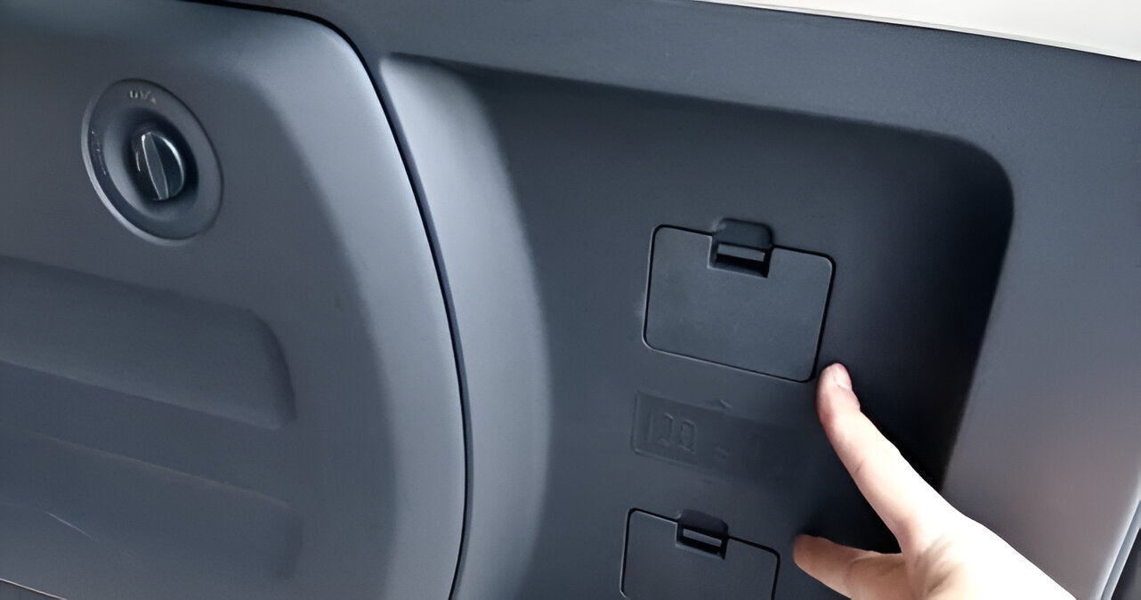 Tampa Acesso Parafuso Estepe Acabamento Traseira Porta Malas Full 2006 2008 2009 2010 2011 2012 2013 14 2020 MN151907xb