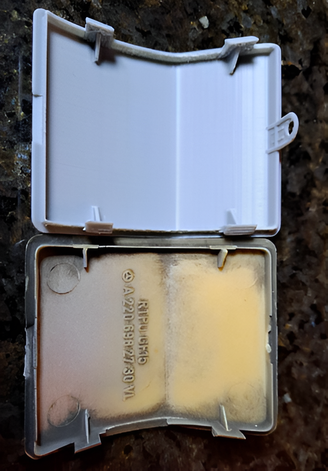 Tampa inferior Saia Esquerda Merce S500 S600 S55 A2206982730