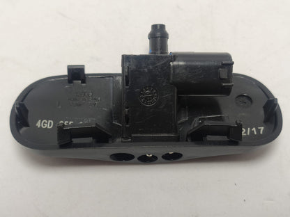 Bico Brucutu Esguicho Limpador Água do Parabrisa Aud A1 A3 S3 A4 S4 A6 A8 Q7 2004 2005 2007 2008 2009 2010 8J0955988