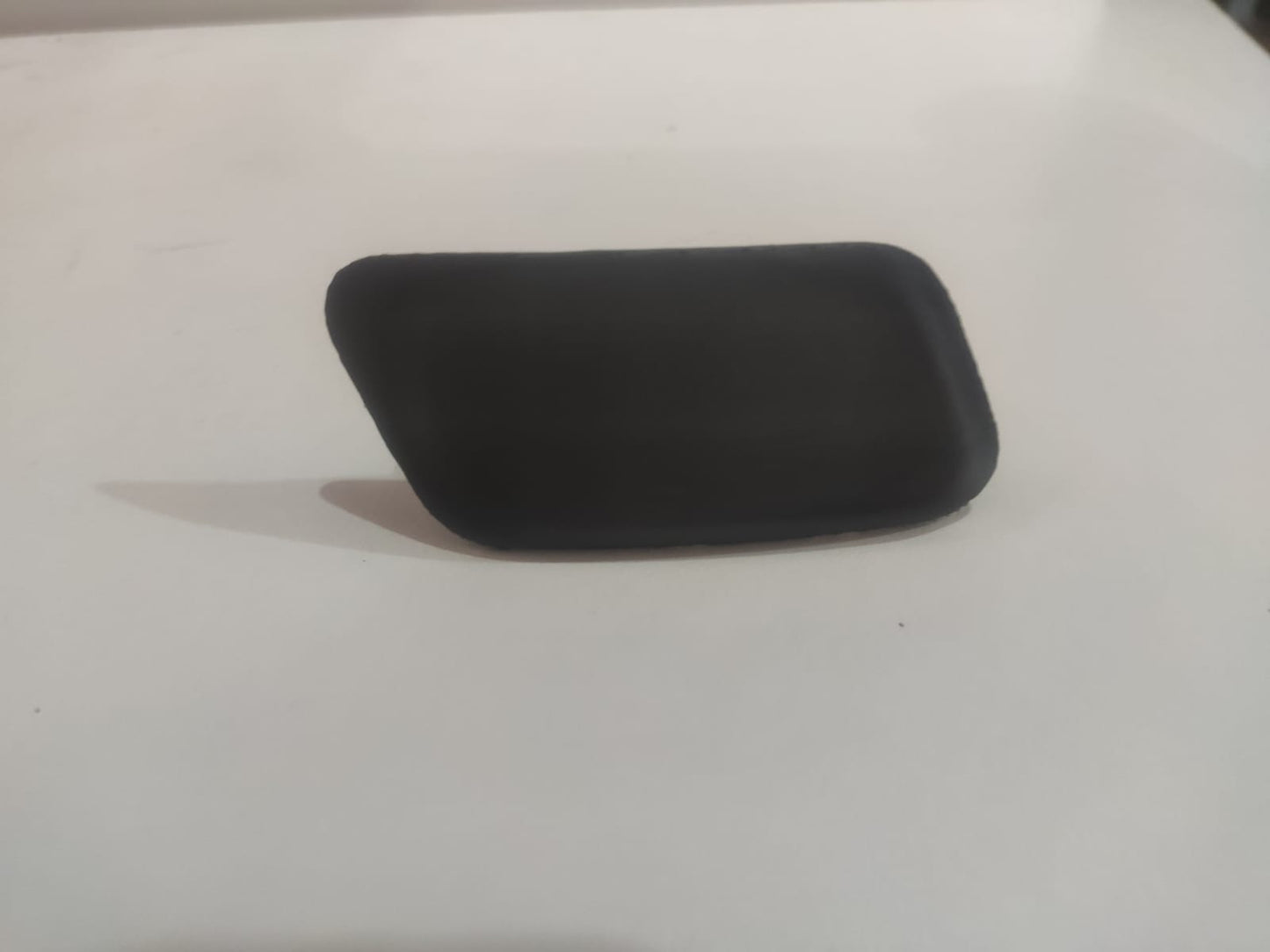 Tampa Esguicho Limpador Farol Direito Lancer 2010 2011 2012 2013 2014 2015 Passageiro Lavador Brucutu Moldura Acabamento