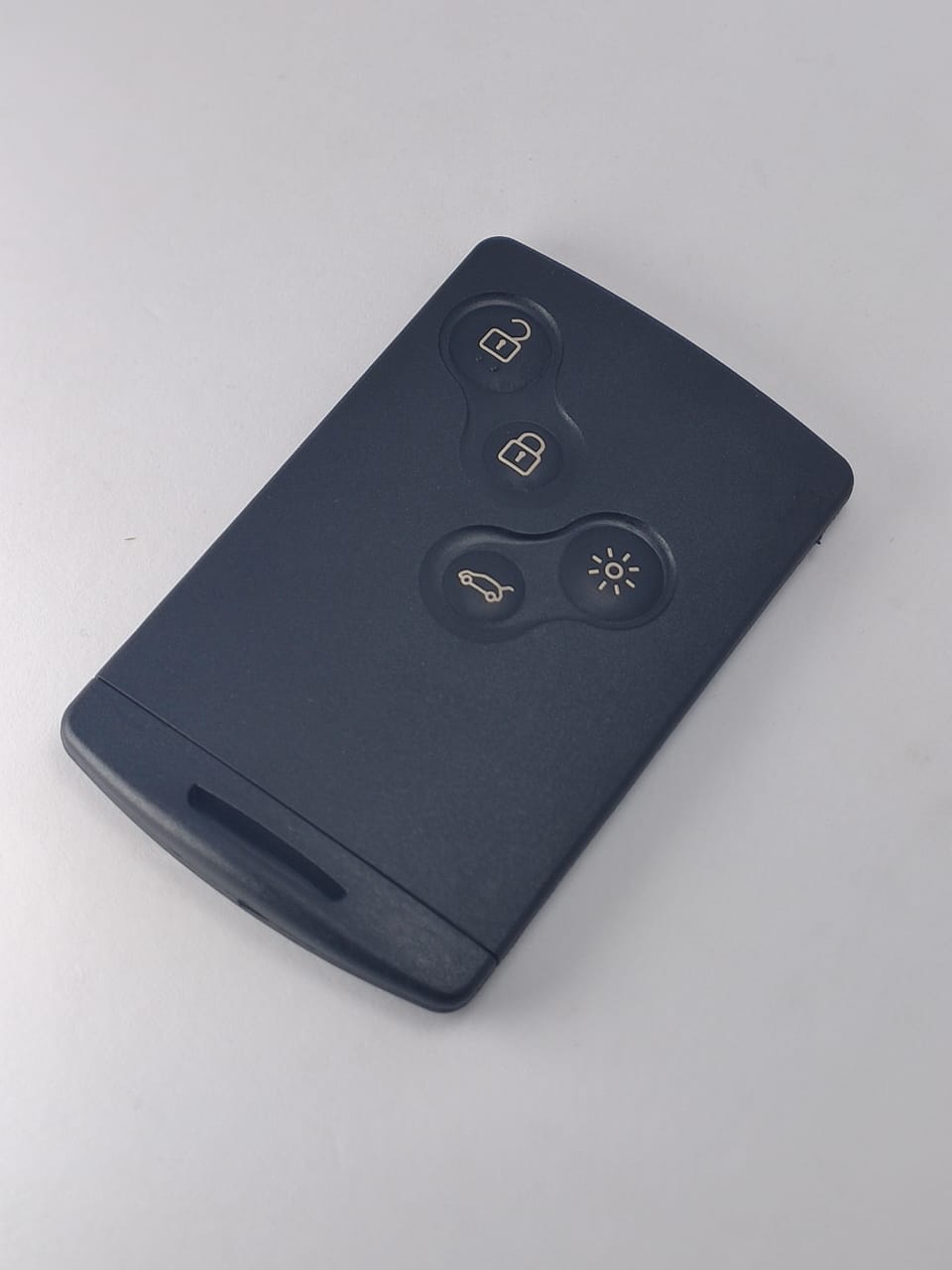 Capa Carcaça Oca Chave Cartão Renau Fluence  2011 2012 2013 2014 2015 4 botoes