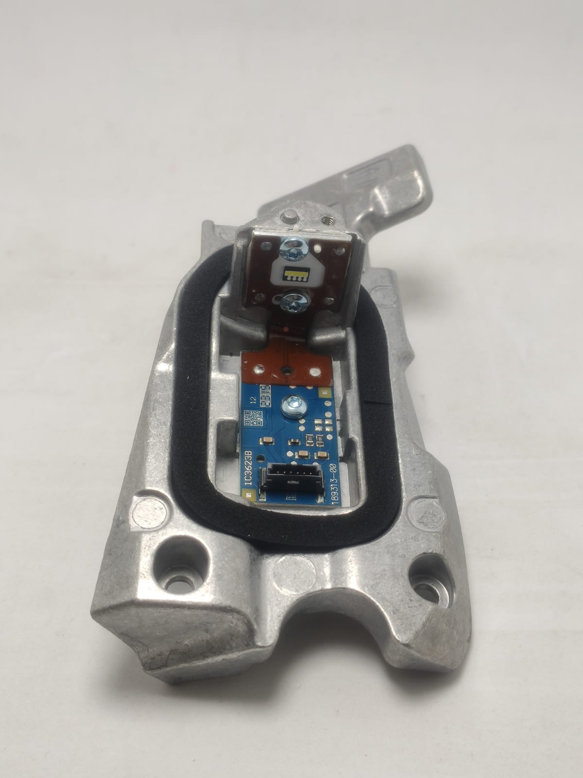 Modulo Reator Farol Direito Led Drl Luz Curva Leve Bm 528i 535i 550i F10 F11 2013 2014 2015 2016 2017 2018 63117352478