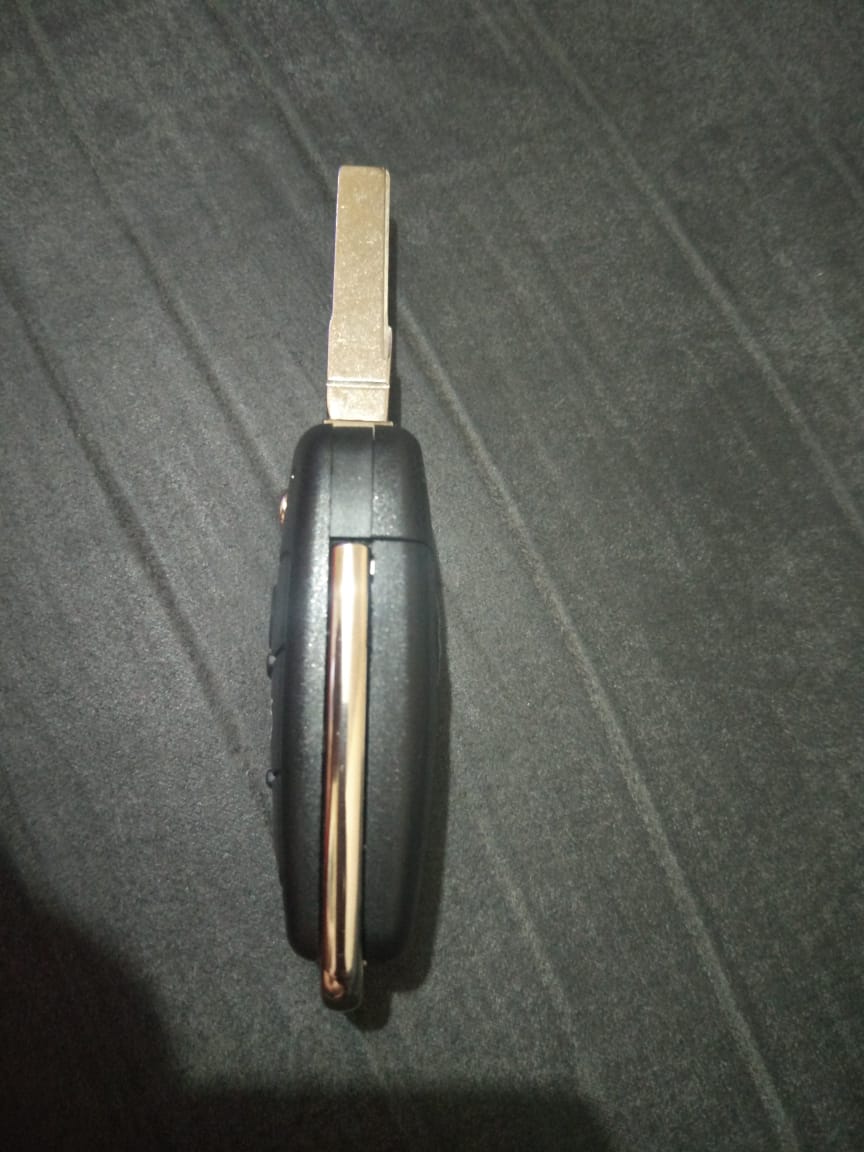 Chave De Presença Aud A3 A4 S3 S4 TT  2005 2006 2007 2008 2011 2012 2013 8P0837220G 5FA00927251 Chave Aud completa