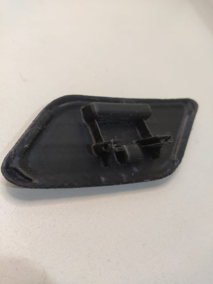 Tampa Esguicho Limpador Farol Direito Tiguan 2008 2009 2010 2011 Passageiro Moldura Acabamento Paracho Lavador 5n0955110