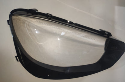 Lente do Farol Dianteiro Direito Merced W213 E200 E220 E250 E300 E350 E450 E500 E63 E55 2021 2022 Passageiro