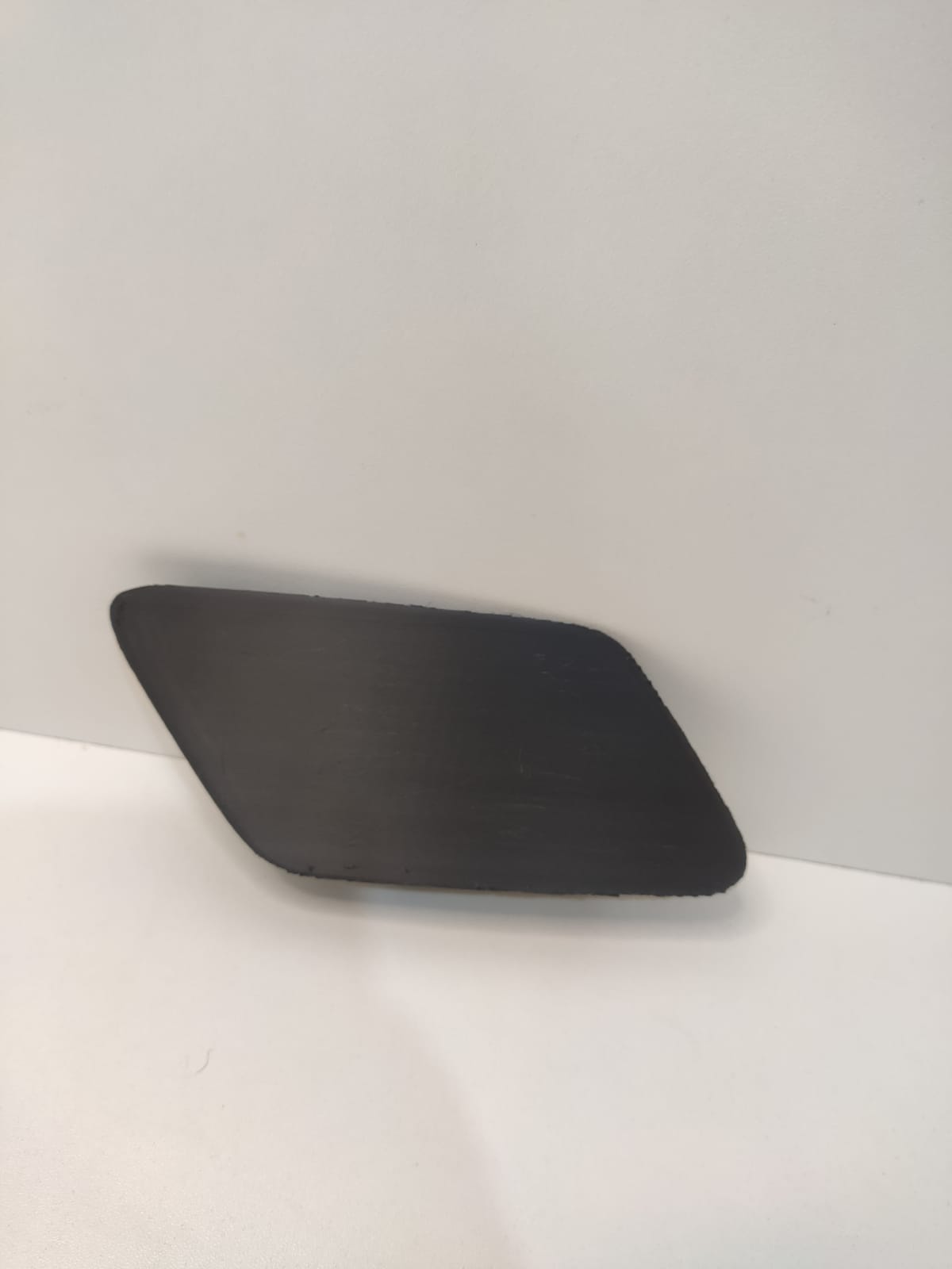 Tampa Esguicho Limpador Farol Direito Aud A3 2017 2018 2019 2020 8vb955276 Passageiro Moldura Acabamento Paracho lavador