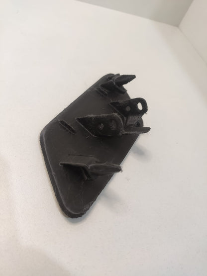 Tampa Esguicho Limpador Farol Direito Aud A3 2017 2018 2019 2020 8vb955276 Passageiro Moldura Acabamento Paracho lavador